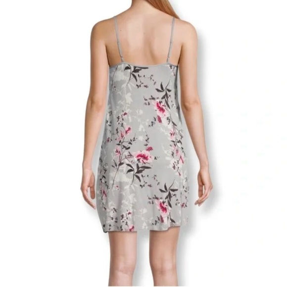 Ambrielle Womens Sleeveless Sweetheart Neck Chemise - Picture 2 of 2